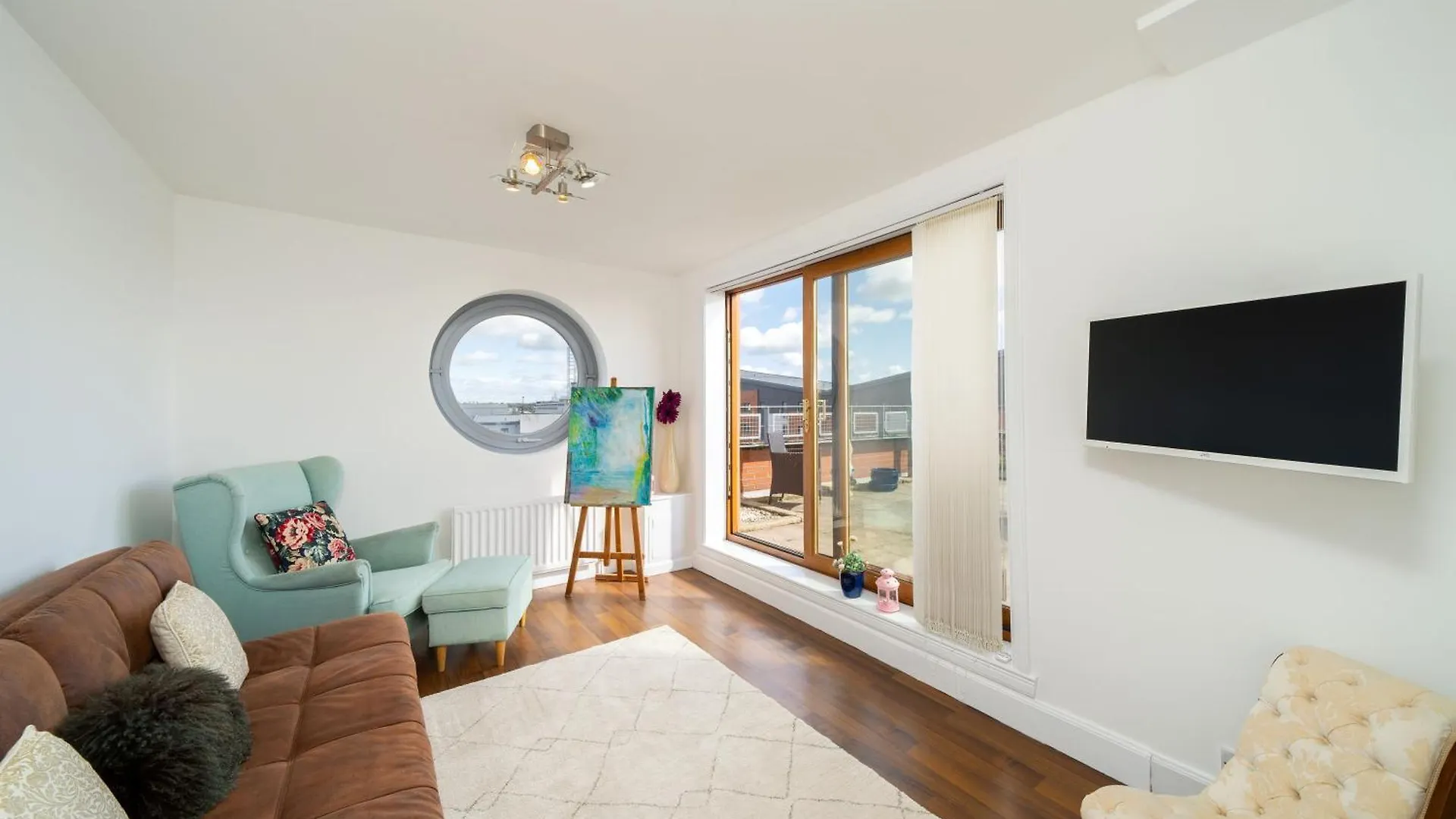 Twin Bridges Apartment Dundee