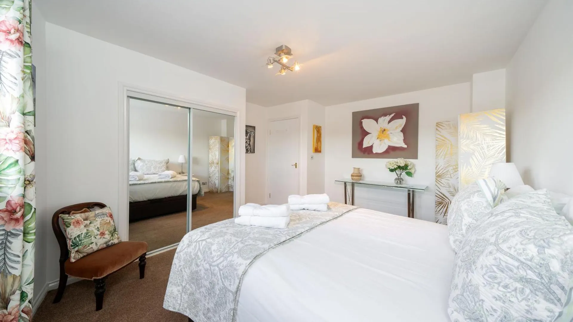 Twin Bridges Apartment Dundee