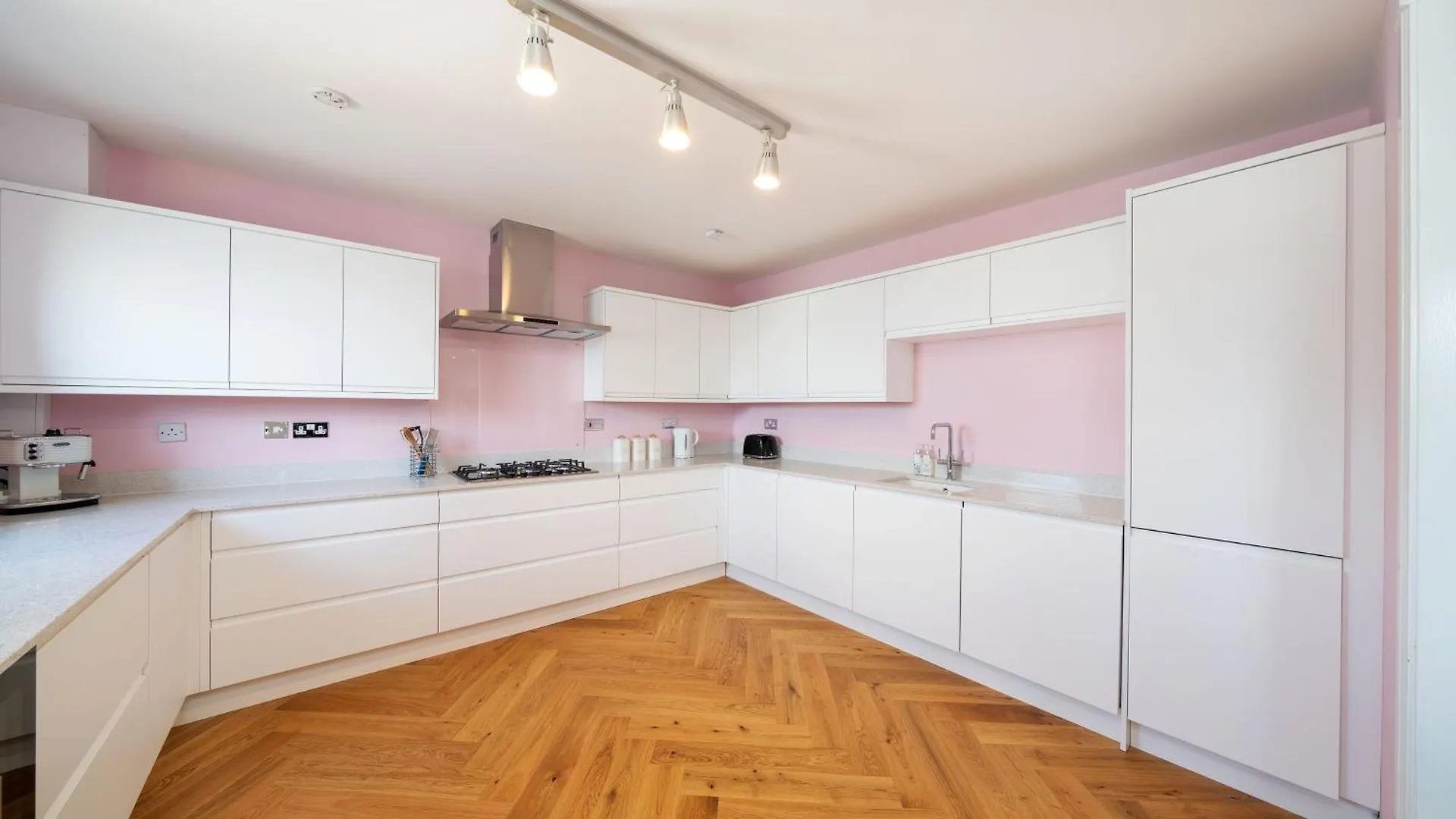 Twin Bridges Apartment Dundee